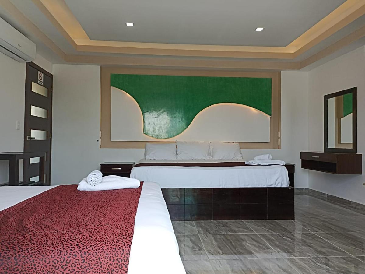 Framfor Inn Chetumal Exterior foto