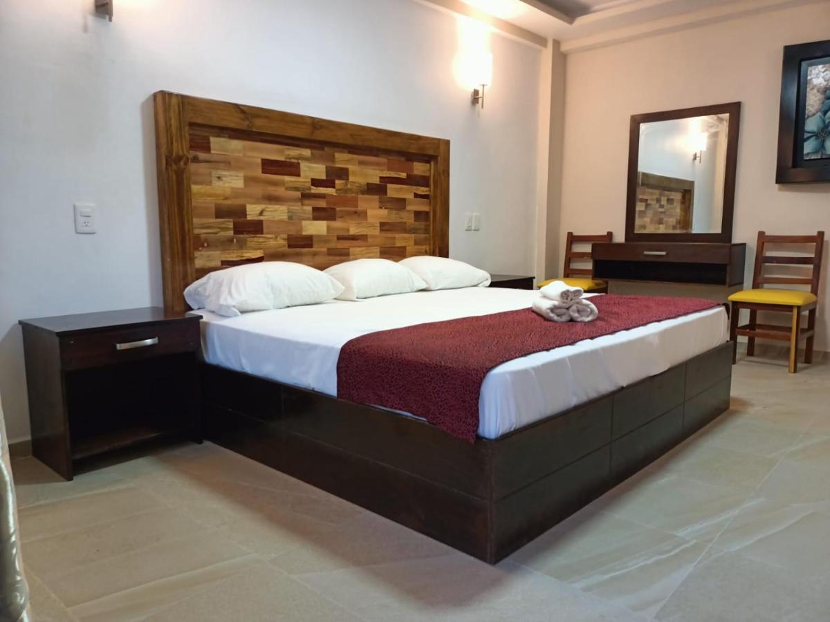 Framfor Inn Chetumal Exterior foto