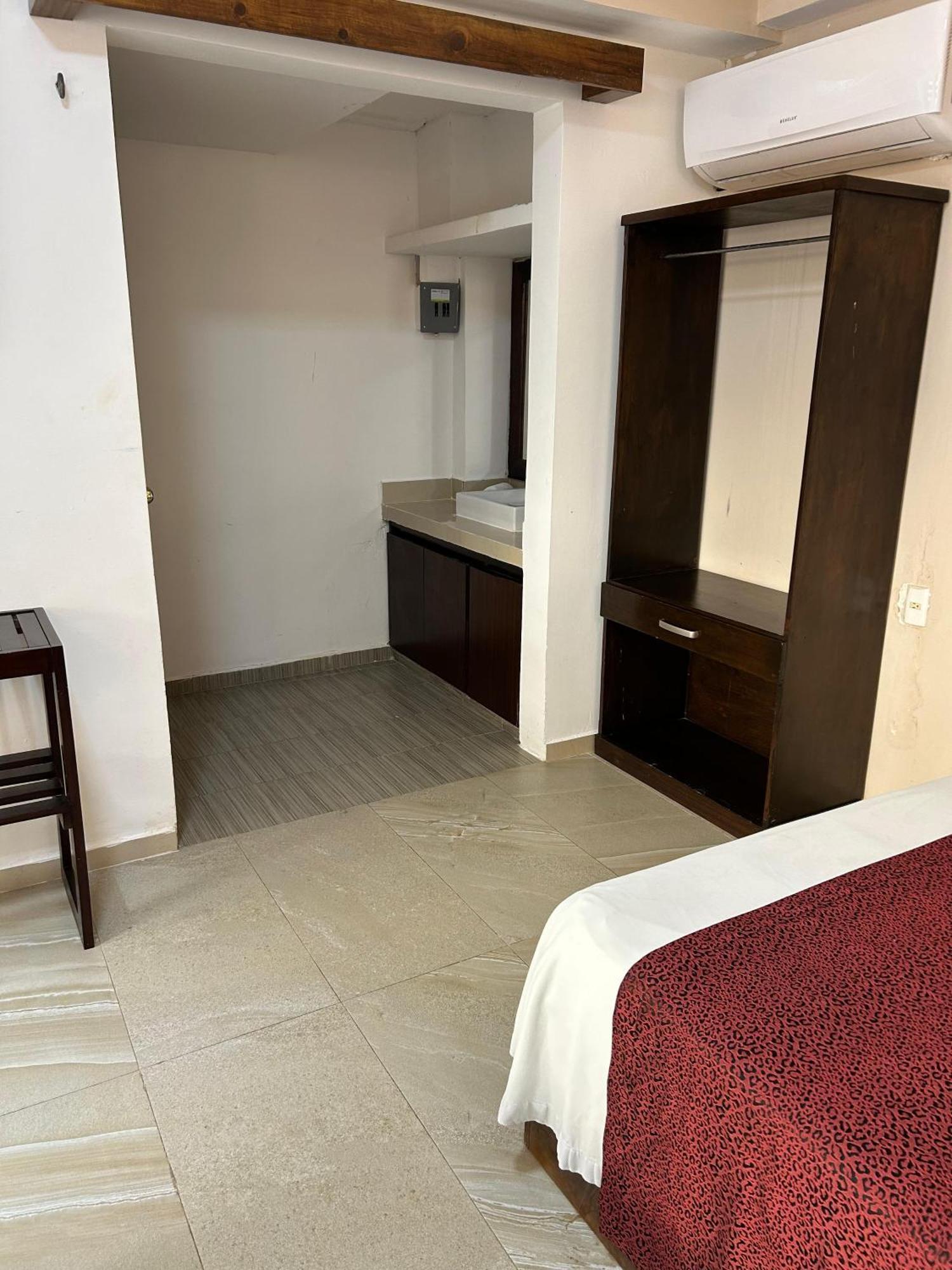 Framfor Inn Chetumal Exterior foto